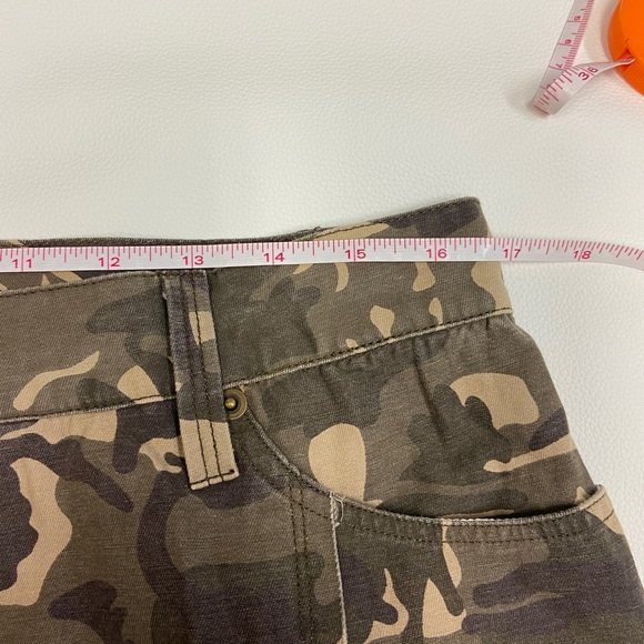 Cargo Mini Skirt CAMO Huge Pockets SIZE LARGE NWOT 100% cotton. MADE IN USA Y2K - Picture 7 of 11